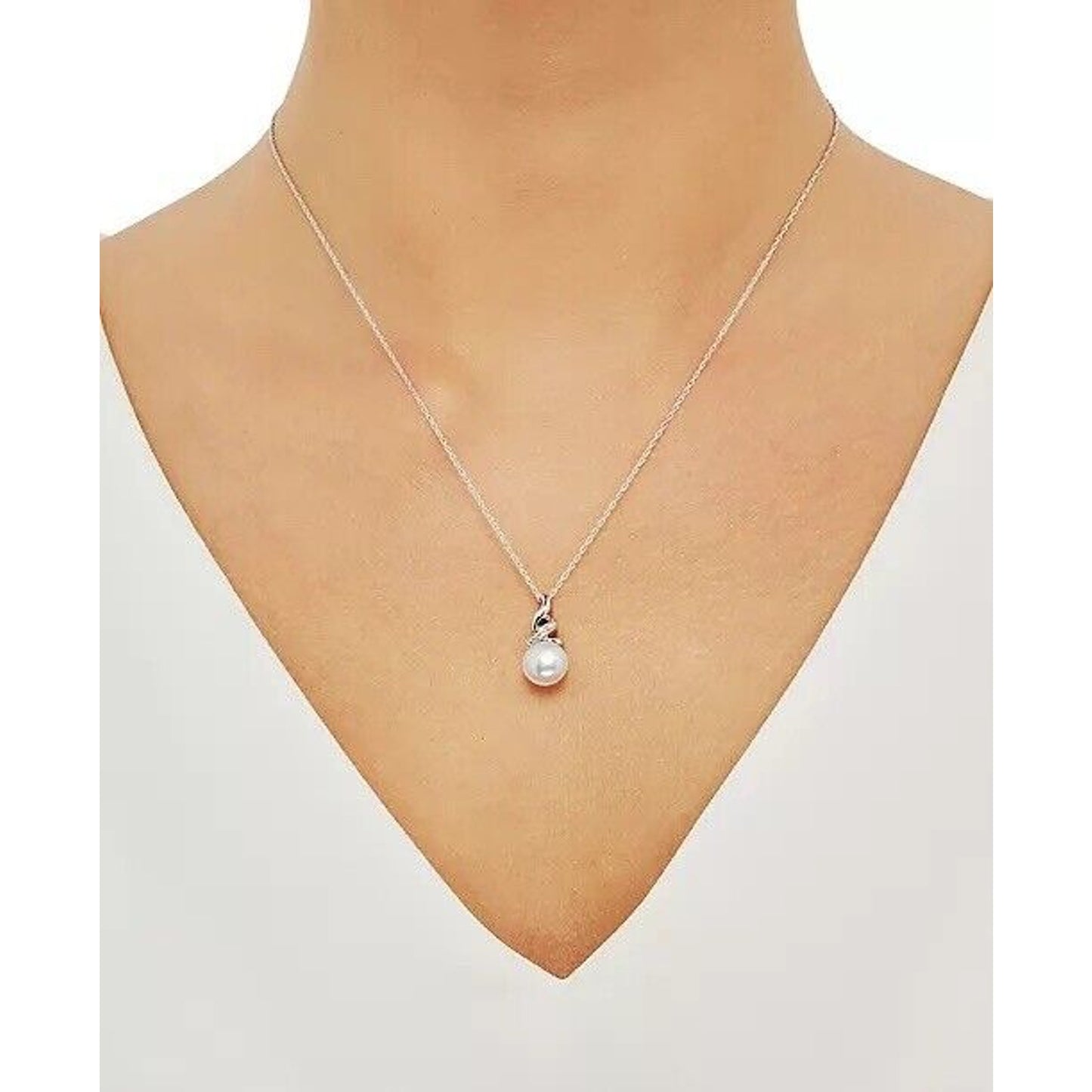 Natural Diamond Pearl (9mm) Necklace Sterling Silver Luxury Fashion Chic Elegant